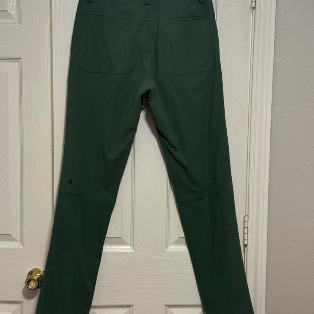 Lululemon Athletica Mens Green Technical Trousers Pants Size 32